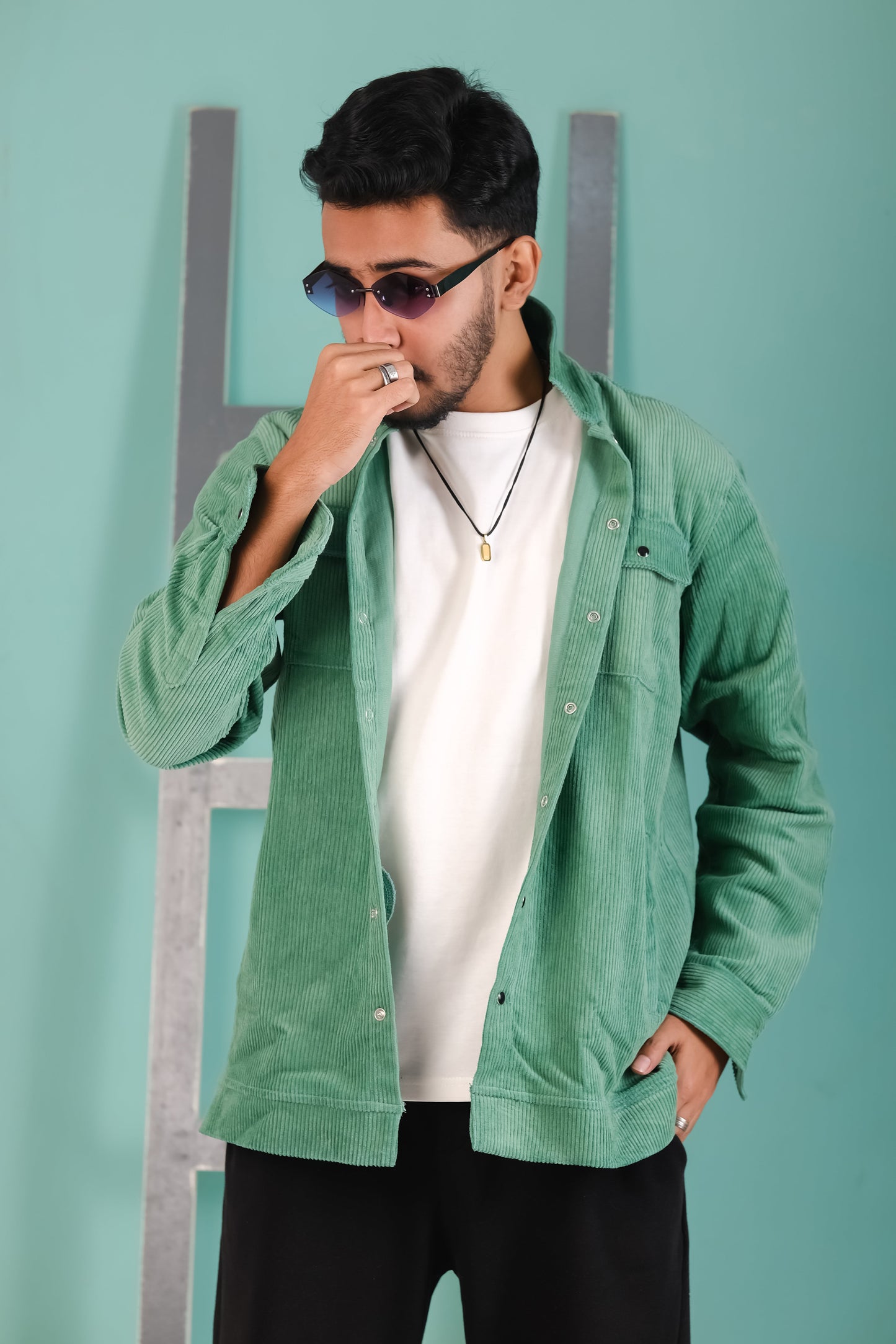 Men's Corduroy Light Weight Jackets - Light Pest